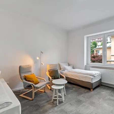 Hallerstrasse * Пфорцхайм