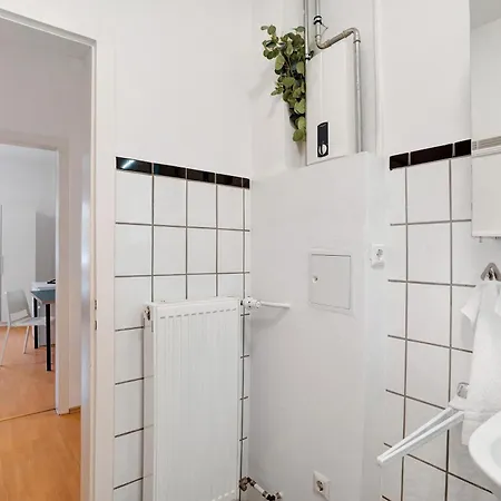 Hallerstrasse Апартаменты *